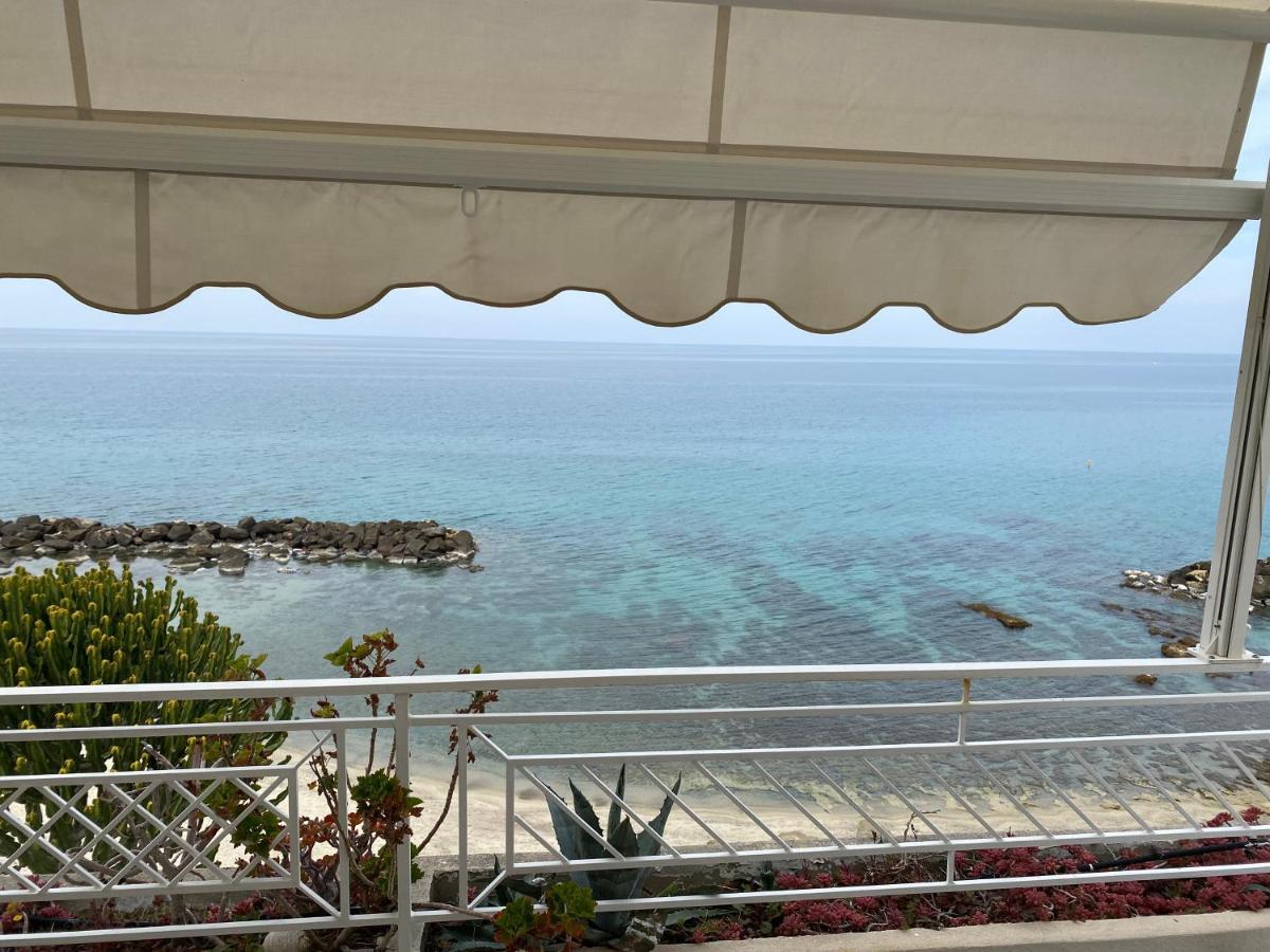 Villa Laura - Sul Mare Pizzo  Exteriör bild