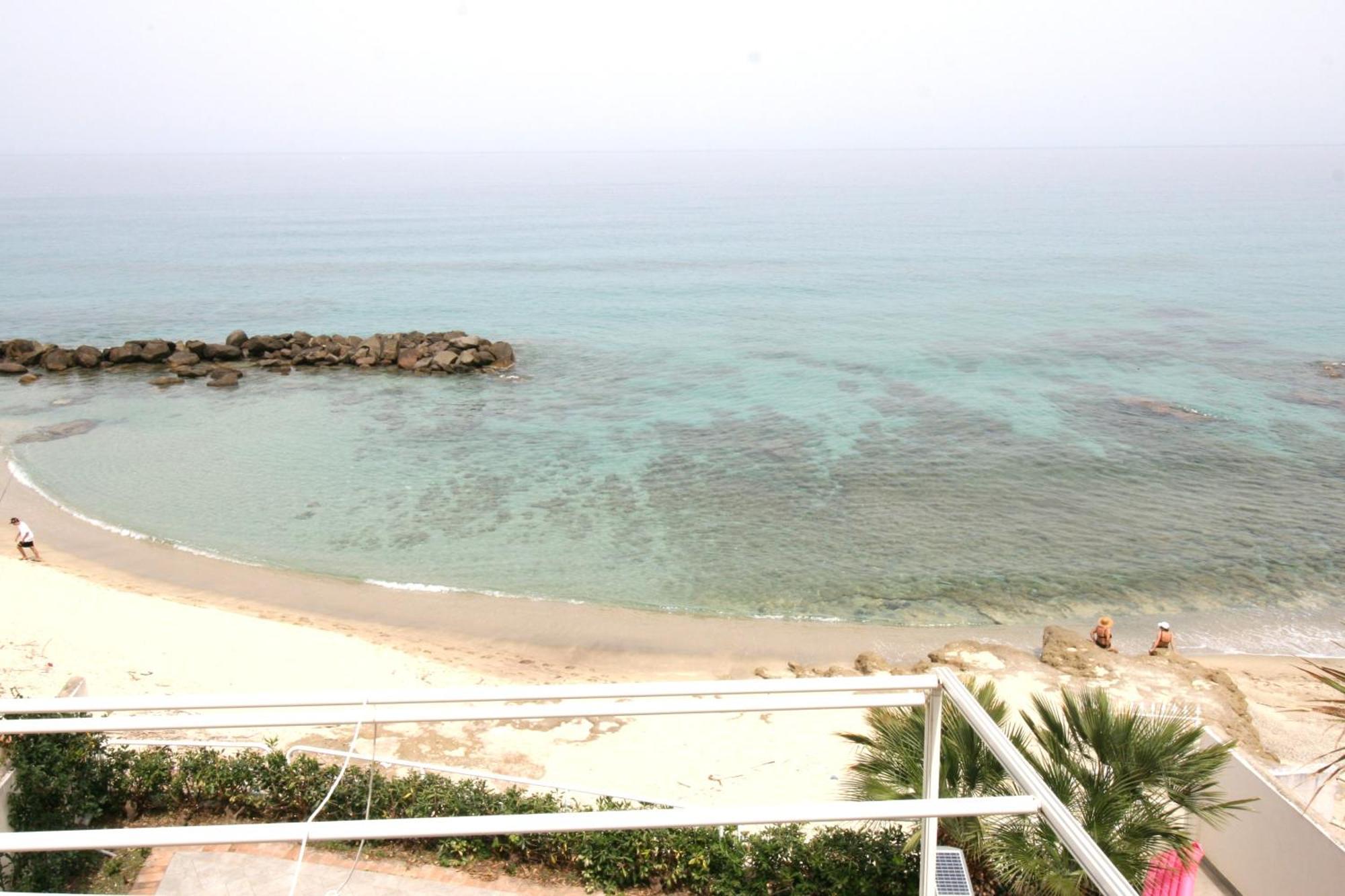 Villa Laura - Sul Mare Pizzo  Exteriör bild