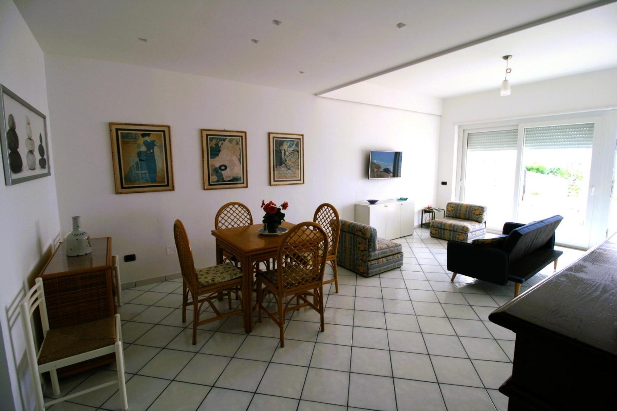 Villa Laura - Sul Mare Pizzo  Exteriör bild